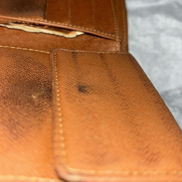 Louis Vuitton wallet - Picture 6 of 7